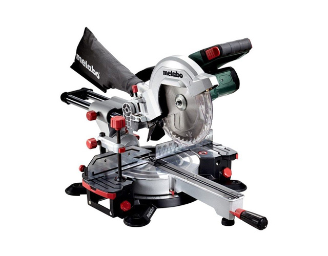 Afkort- en verstekzagen